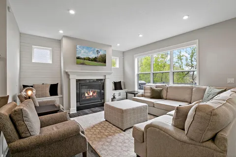 $765,000 | 107 Maple Terrace, Waconia, MN 55387