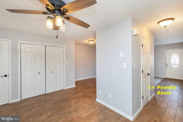 a view of an entryway space