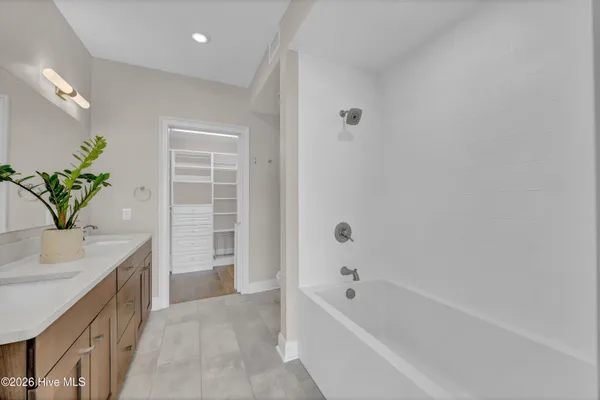 $749,000 | 240 North Water Street, Unit 854, Wilmington, NC 28401