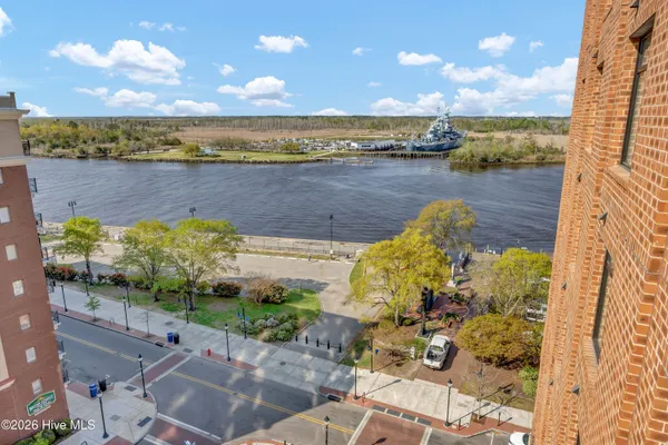 $749,000 | 240 North Water Street, Unit 854, Wilmington, NC 28401