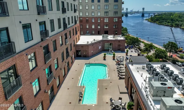 $749,000 | 240 North Water Street, Unit 854, Wilmington, NC 28401