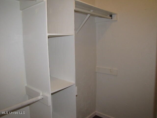 1424 Lyles Road Senatobia, MS 38668 - Photo 17 of 29 IMG_1262