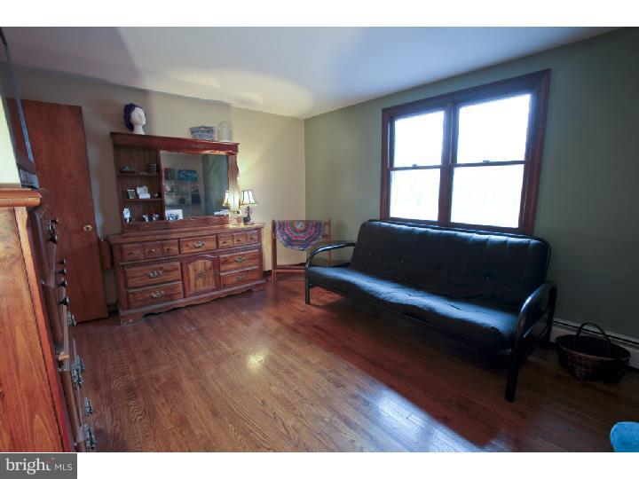 1559 Deep Run Road Pipersville, PA 18947 - Photo 22 of 25 Bedroom