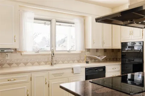 $1,225,000 | 3095 Crabapple Road, Golden, CO 80401