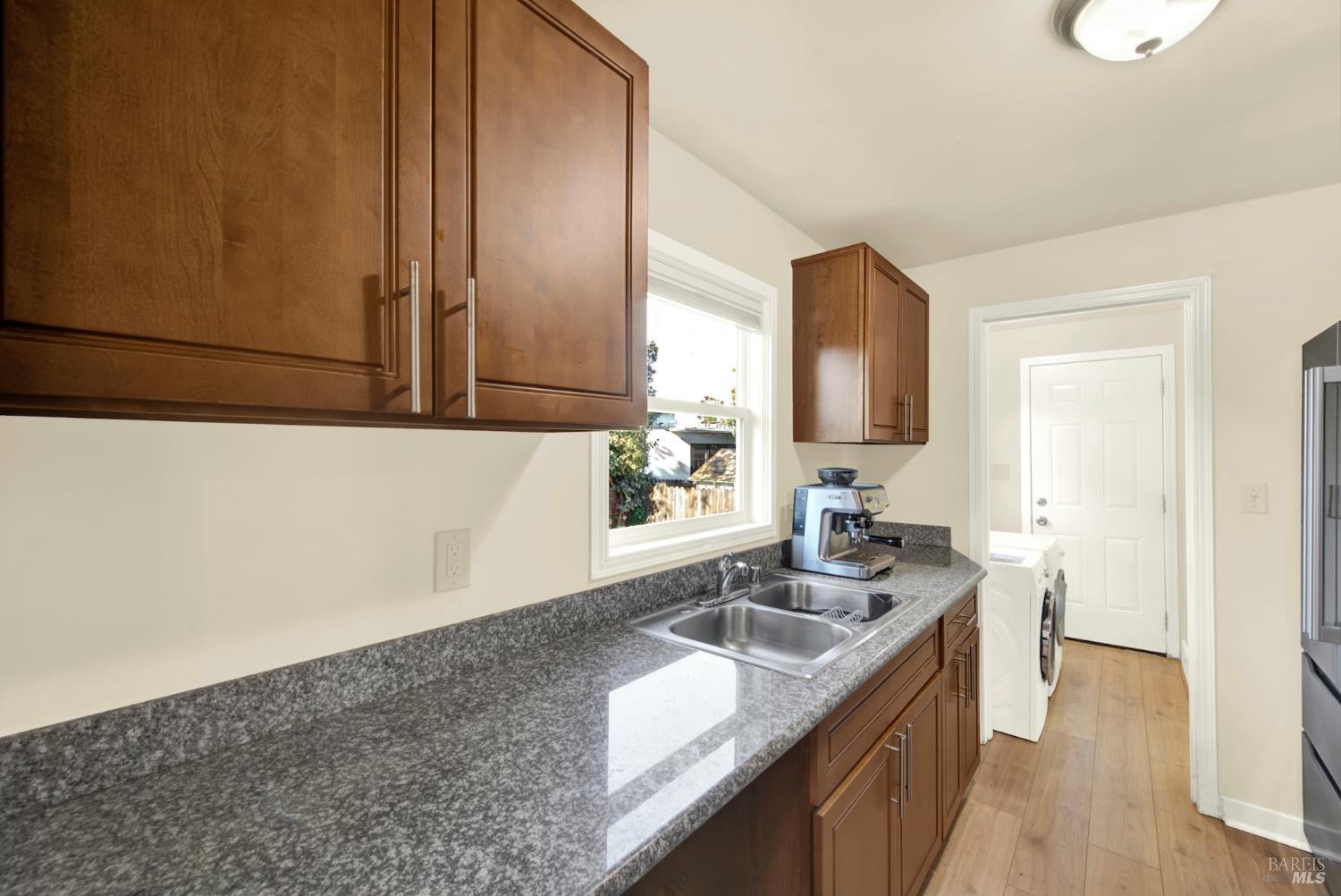 91 14th Street Vallejo, CA 94590 - Photo 20 of 48