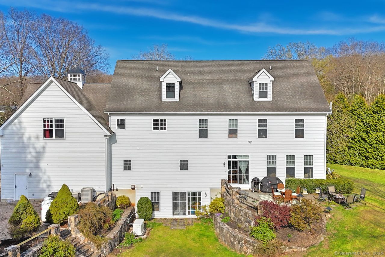 25 Starrs Ridge Road Redding, CT 06896 - Photo 4 of 6