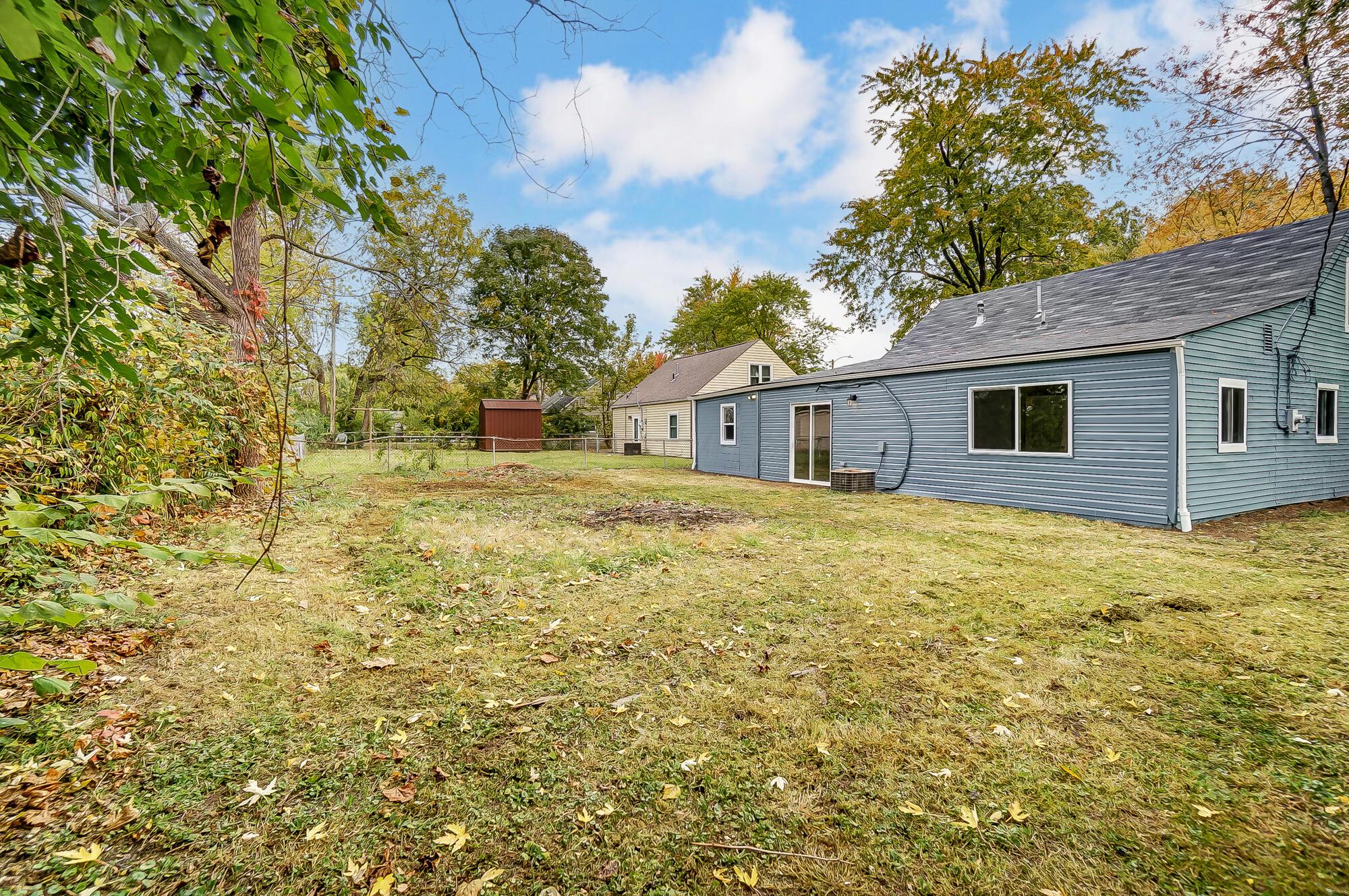979 Antwerp Road Whitehall, OH 43213 - Photo 39 of 41 041
