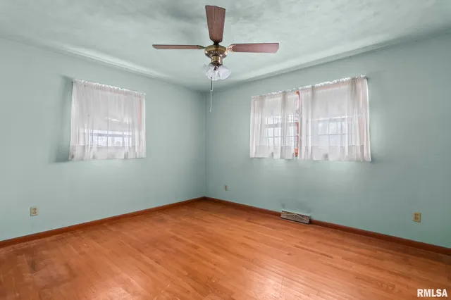 $199,900 | 3440 Woodhaven Drive, Springfield, IL 62712