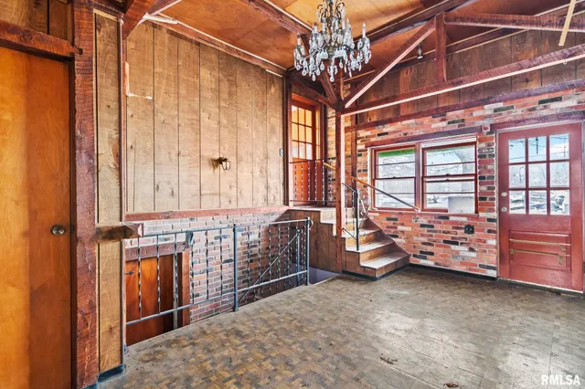 $199,900 | 3440 Woodhaven Drive, Springfield, IL 62712