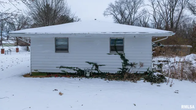 $199,900 | 3440 Woodhaven Drive, Springfield, IL 62712