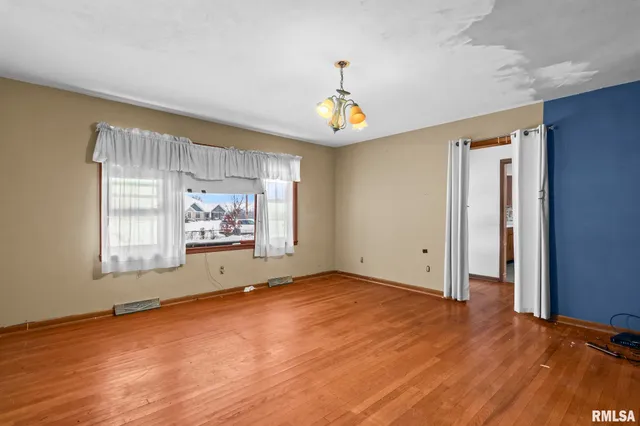 $199,900 | 3440 Woodhaven Drive, Springfield, IL 62712