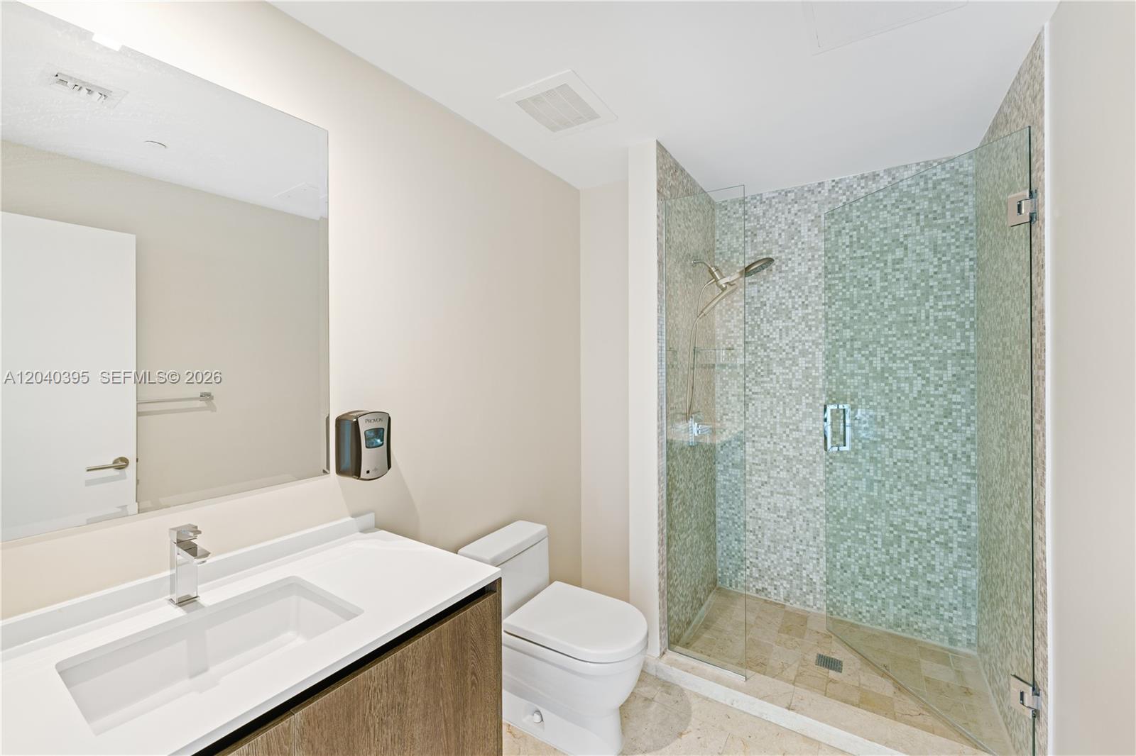 88 Southwest 7th Street, Unit 712 Miami, FL 33130 - Photo 15 of 22