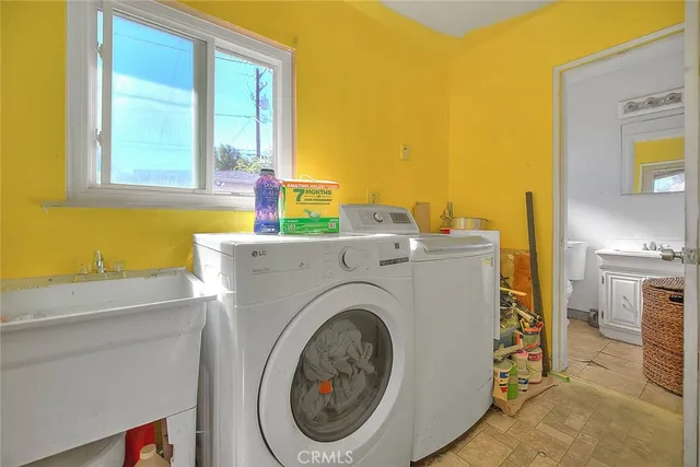 $625,000 | 909 West Flora Street, Ontario, CA 91762