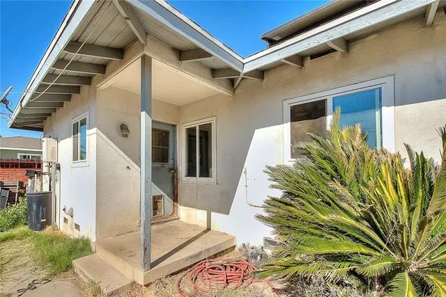 $625,000 | 909 West Flora Street, Ontario, CA 91762