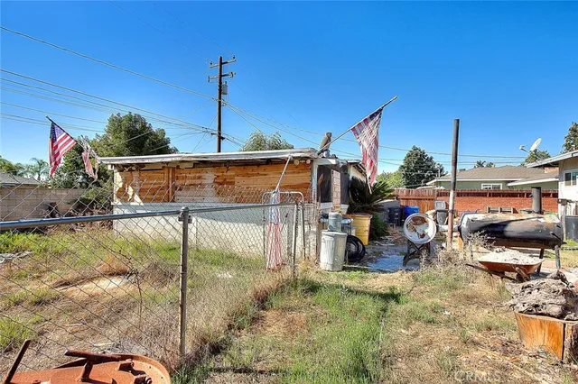 $625,000 | 909 West Flora Street, Ontario, CA 91762