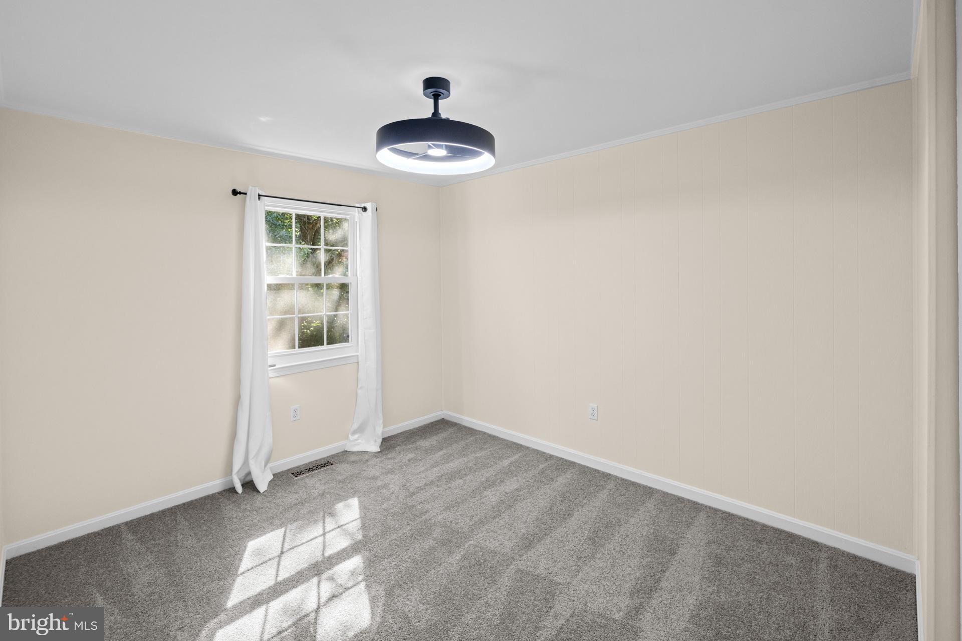 8493 Snowden Oaks Place Laurel, MD 20708 - Photo 16 of 42