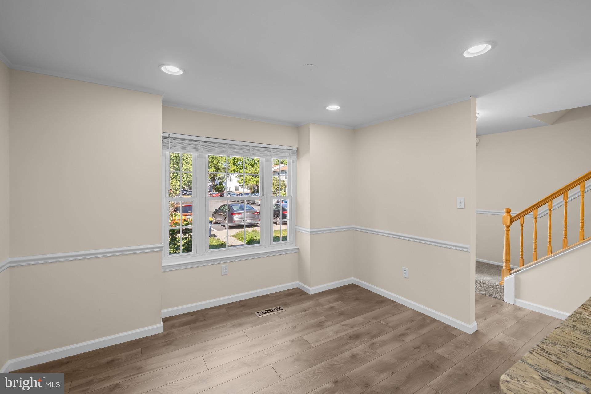 8493 Snowden Oaks Place Laurel, MD 20708 - Photo 6 of 42