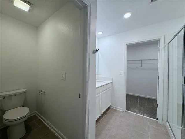 a bathroom with a toilet