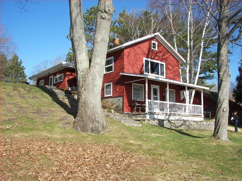 218 Bass Lake Road Traverse City, MI 49685 - Photo 1 of 26 1787258.JPG