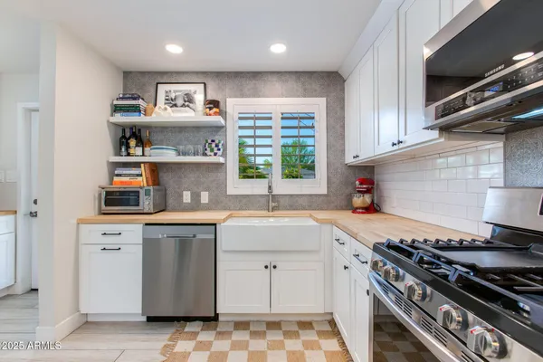 $599,000 | 913 West Missouri Avenue, Phoenix, AZ 85013