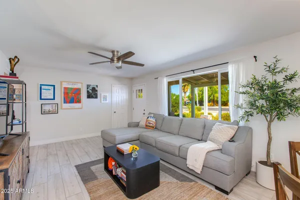 $599,000 | 913 West Missouri Avenue, Phoenix, AZ 85013