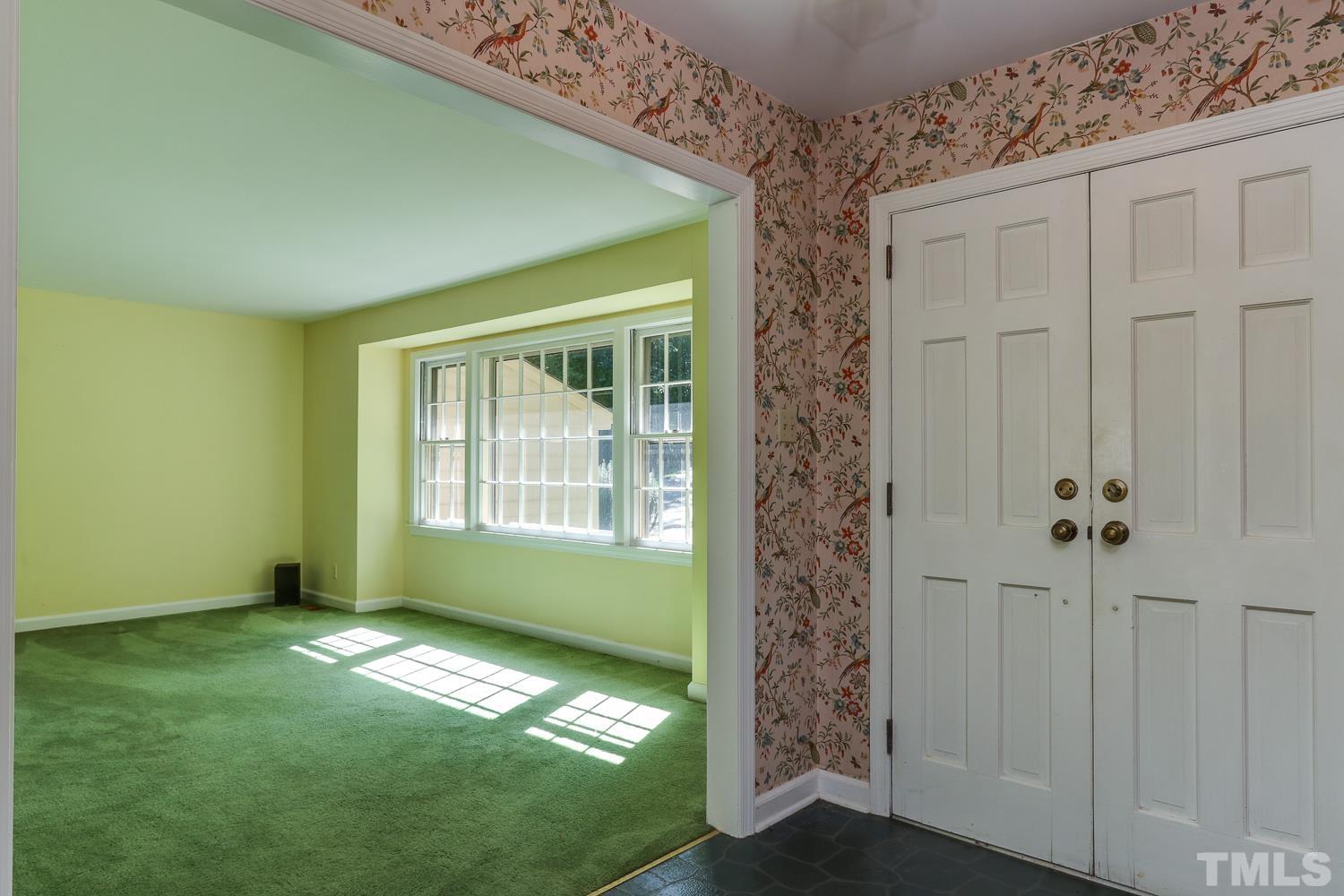 2600 Churchill Road Raleigh, NC 27608 - Photo 4 of 29