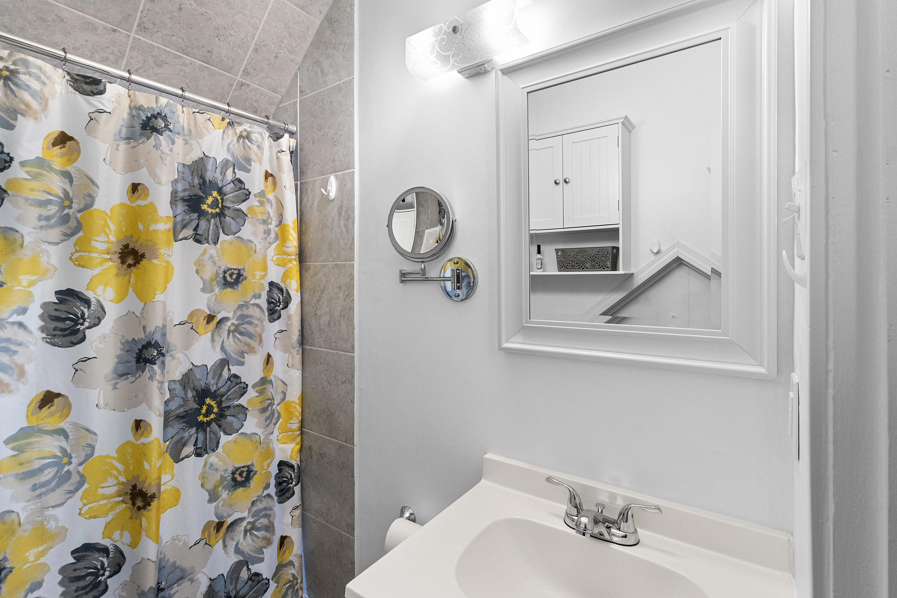 1015 Green Street Manitowoc, WI 54220 - Photo 25 of 46 This bathroom is just one of the many recent updates!