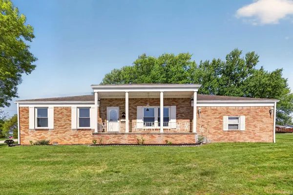 $225,000 | 517 West 11th Street, Oolitic, IN 47451