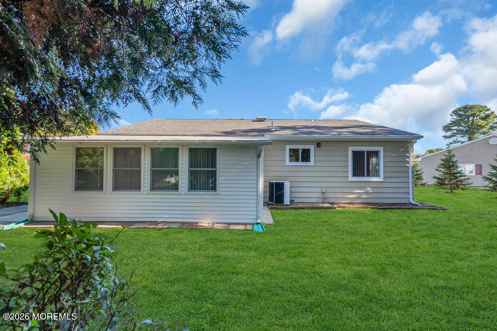 11 Vermont Way Whiting, NJ 08759 - Photo 19 of 19 030_dsc01388-1_681