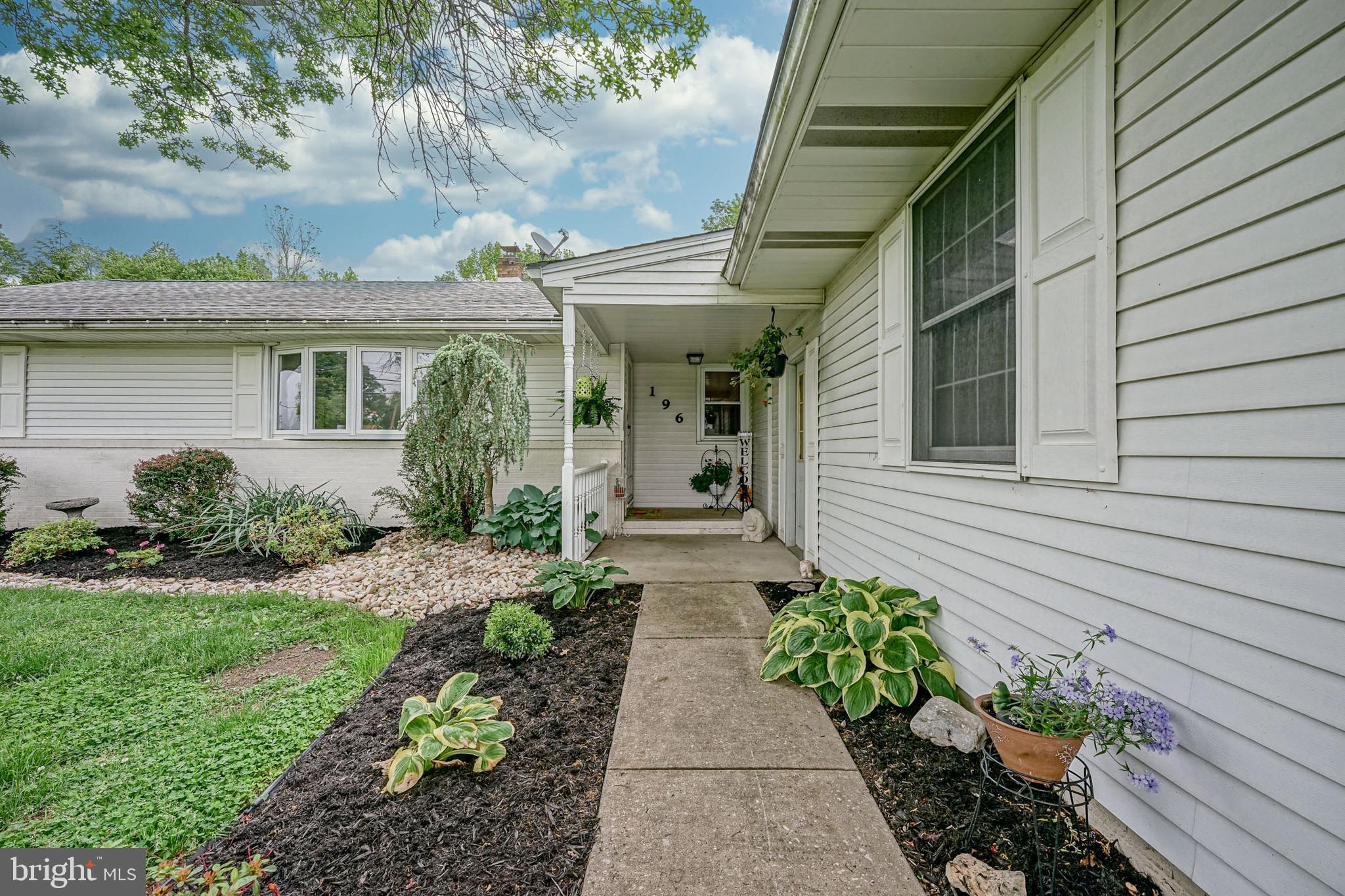 196 Harmony Road Mickleton, NJ 08056 - Photo 2 of 33 Gallery Image 2