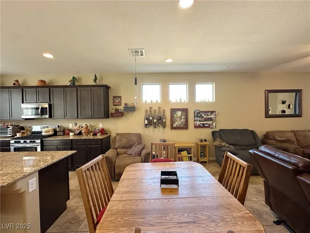 $440,000 | 2040 Port Royal Drive, Laughlin, NV 89029