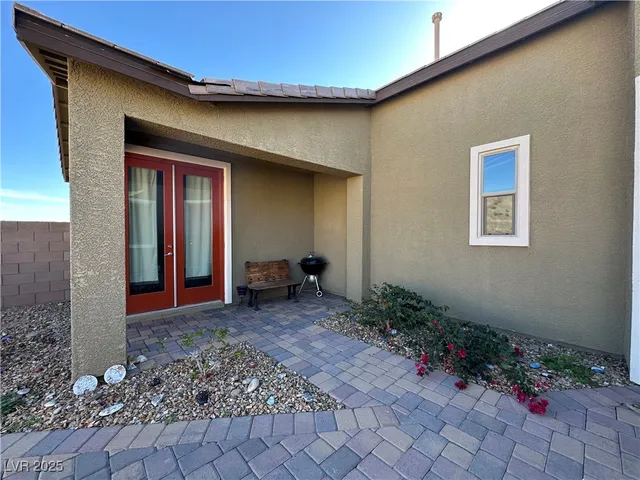 $440,000 | 2040 Port Royal Drive, Laughlin, NV 89029