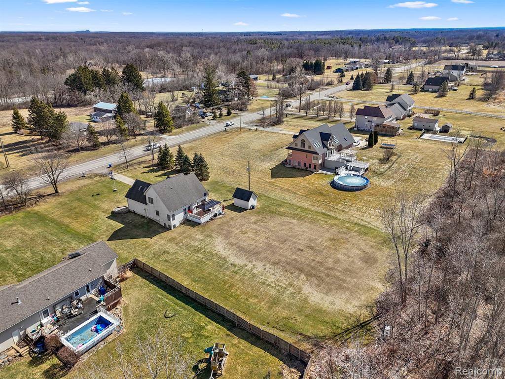 10102 Fenton Road Fenton, MI 48430 - Photo 43 of 47