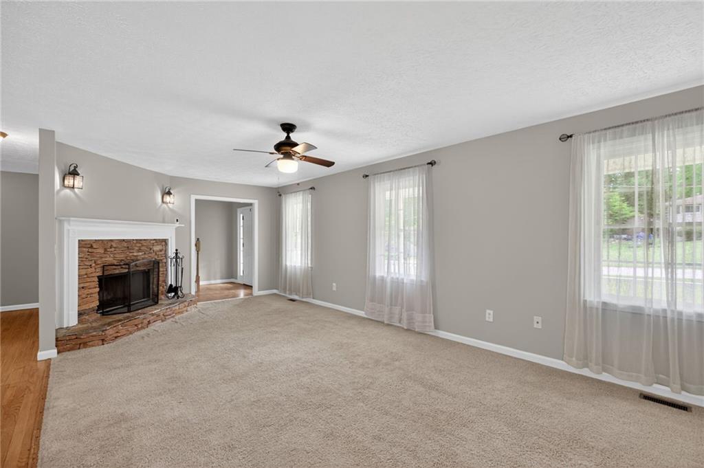 3301 Connie Way Winston, GA 30187 - Photo 5 of 54