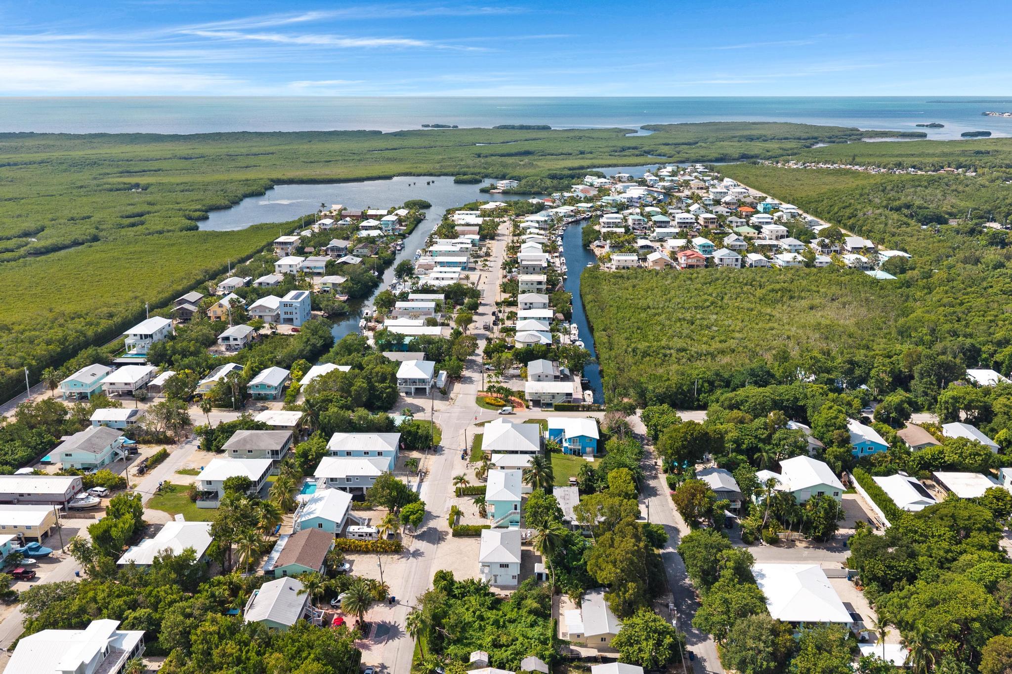 980 Oleander Road Key Largo, FL 33037 - Photo 26 of 37 Gallery Image 26