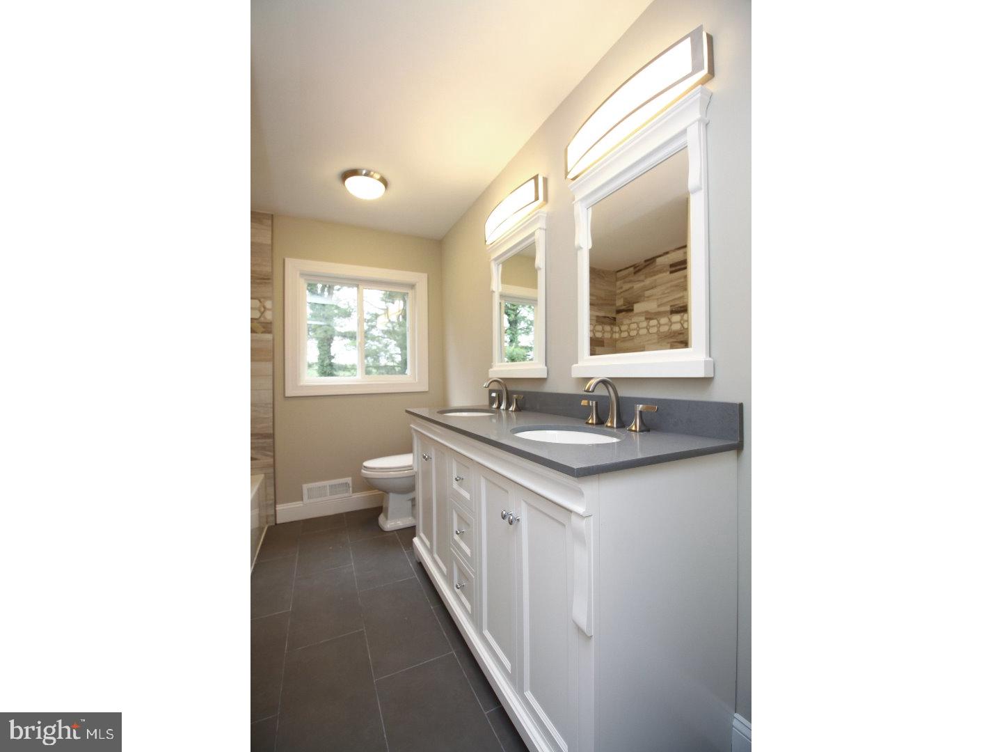 208 Rabbit Run Road Cherry Hill, NJ 08003 - Photo 14 of 24