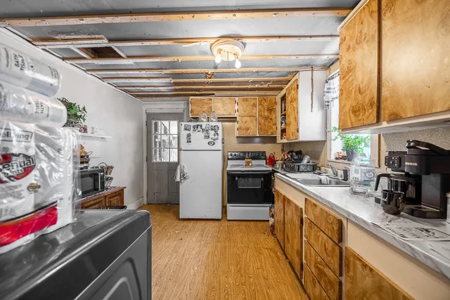 $115,000 | 34 Center Street, Kenduskeag, ME 04450