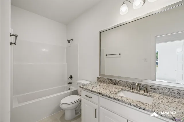 $406,990 | 5065 Scotts Byu Lane, Madisonville, LA 70447