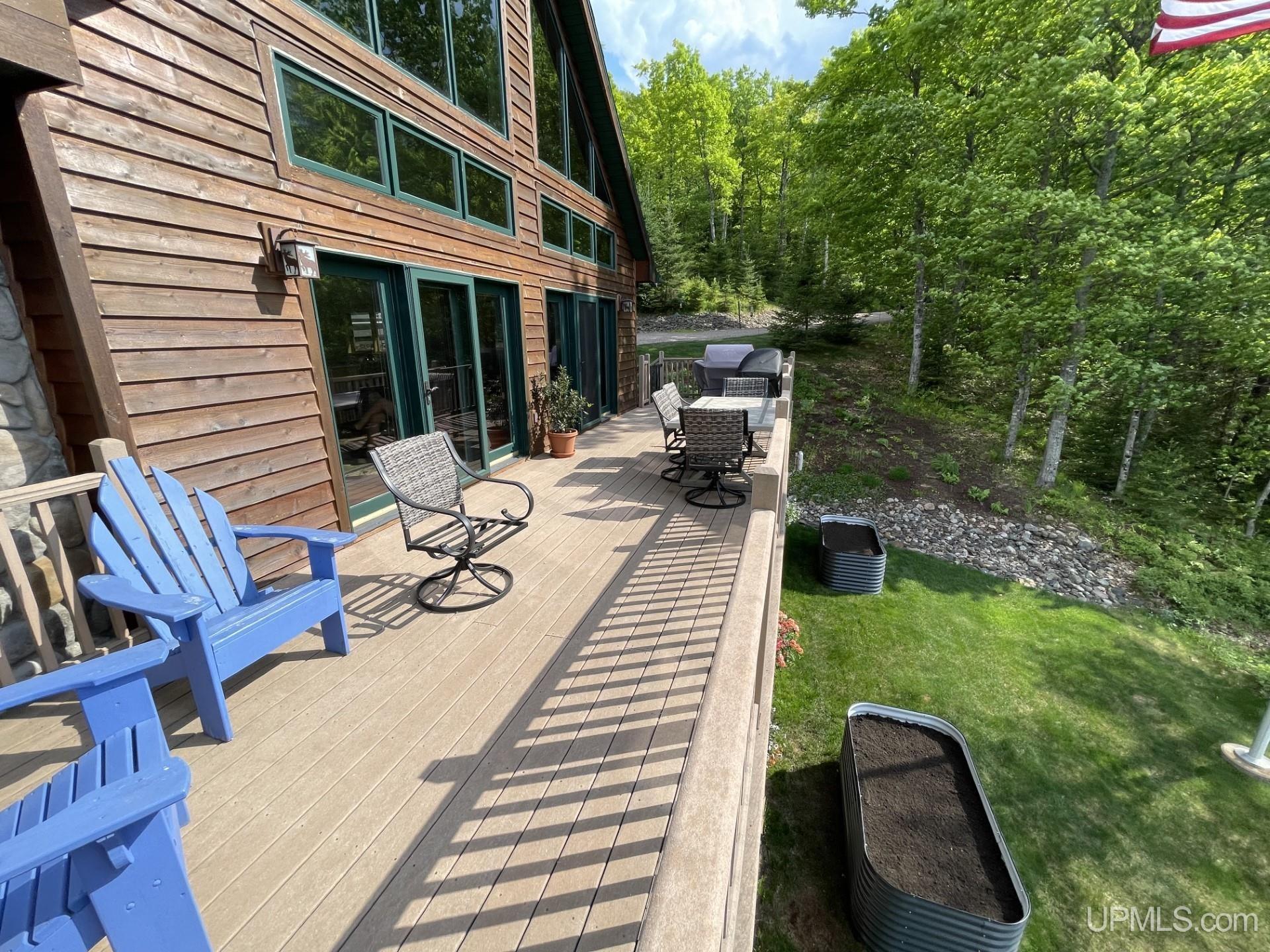 50 Blue Road Champion, MI 49814 - Photo 3 of 53 Gallery Image 3