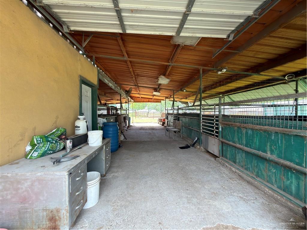 9510 Texan Road Mission, TX 78574 - Photo 26 of 43