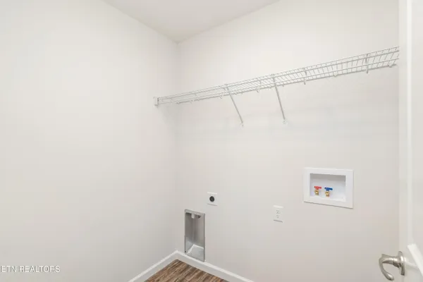 $1,800 | 7357 Grn Ests Way, Unit 21, Knoxville, TN 37918