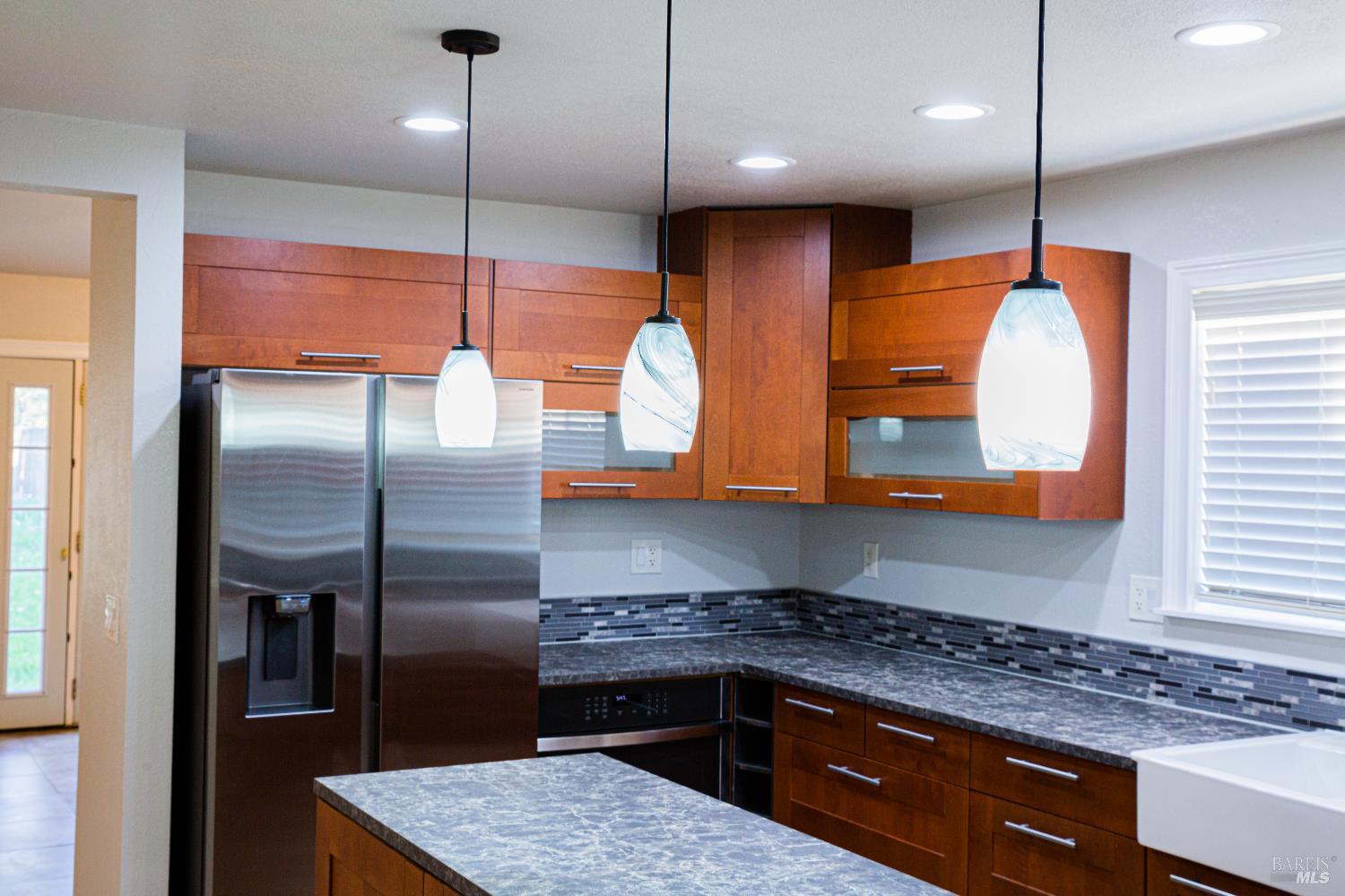 365 Alden Court Windsor, CA 95492 - Photo 2 of 19