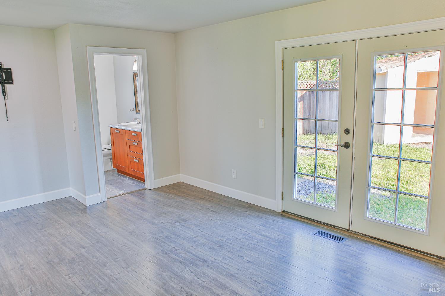 365 Alden Court Windsor, CA 95492 - Photo 7 of 19