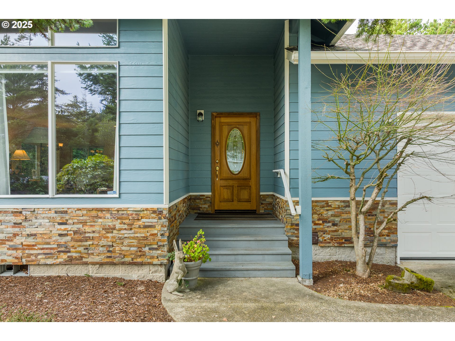 88090 Wind Leaf Way Florence, OR 97439 - Photo 5 of 39