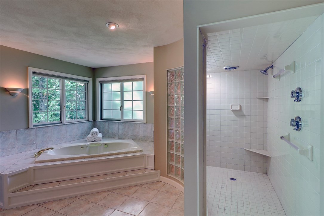 175 Hines Farm Road Cranston, RI 02921 - Photo 23 of 35 Gallery Image 23