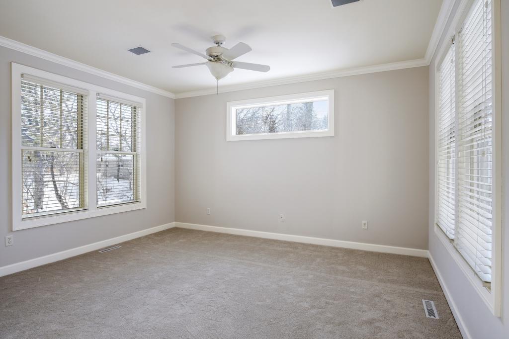 4936 Vine Hill Road Excelsior, MN 55331 - Photo 9 of 24