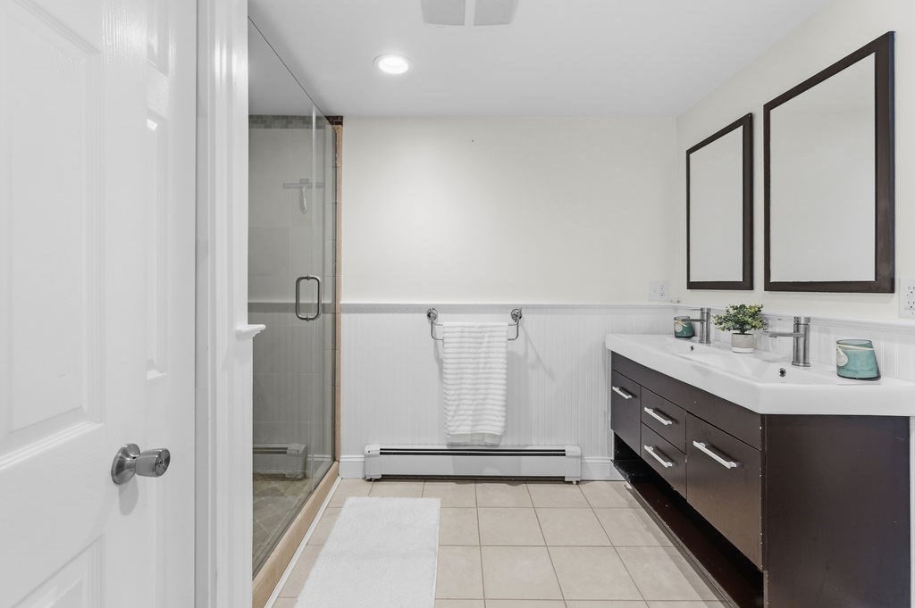 66 Middle Road Acushnet, MA 02743 - Photo 12 of 42