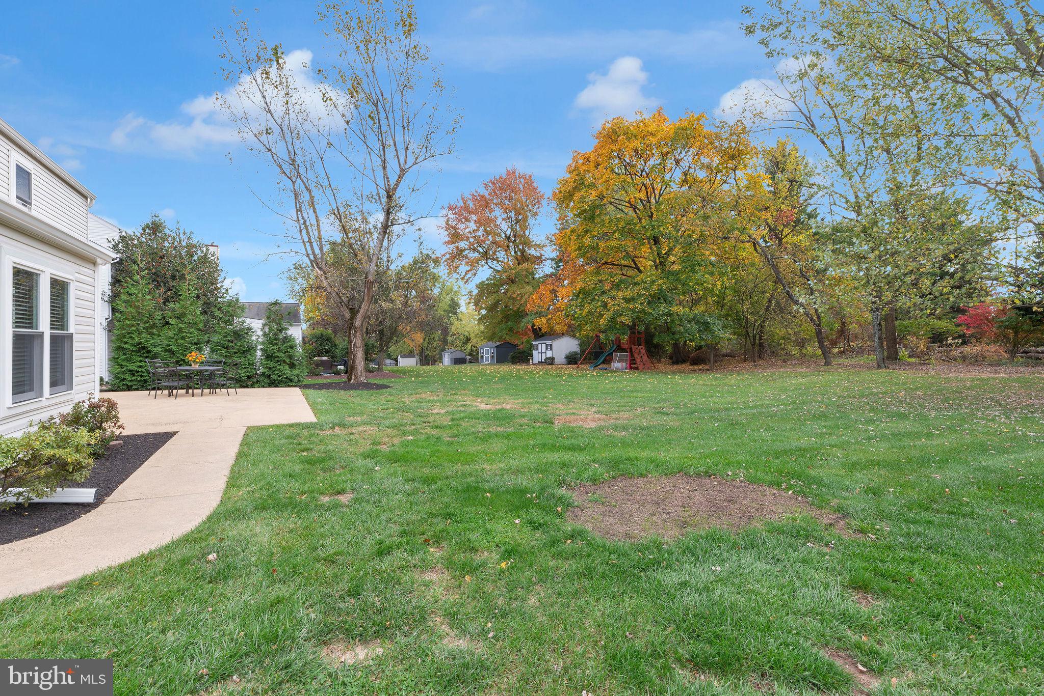 2158 Green Ridge Drive Warrington, PA 18976 - Photo 32 of 34 a view of a garden
