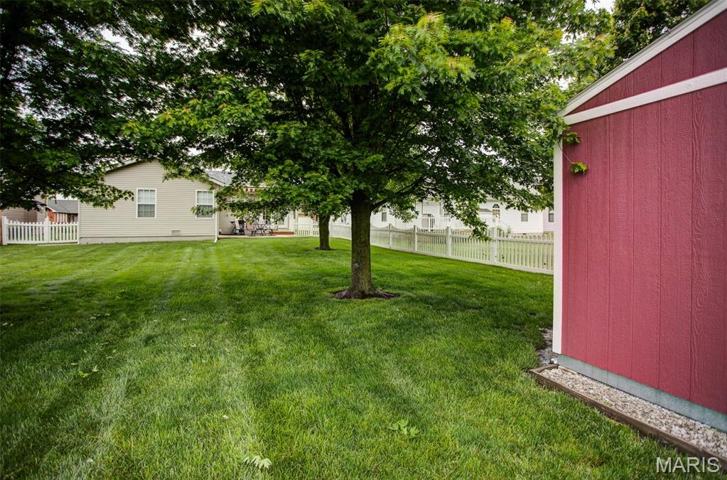 518 Deer Run Moro, IL 62067 - Photo 31 of 33
