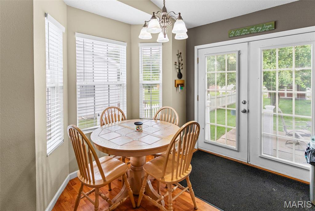 518 Deer Run Moro, IL 62067 - Photo 10 of 33